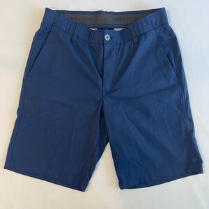Men’s Under Armour Shorts - Navy Size 32